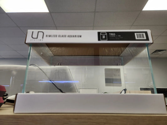 UNS Nano Rimless Glass Aquarium – ultra-clear low-iron glass tank with rimless design, ideal for aquascaping and shrimp tanks.