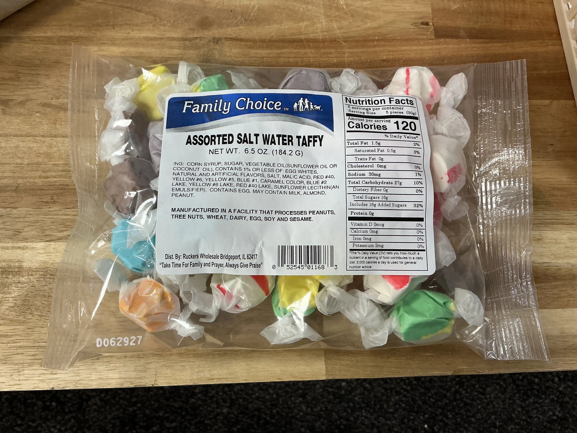 Bag of Rucker's Assorted Salt Water Taffy, 6 oz