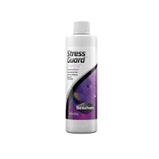 Seachem StressGuard 100 mL – fish stress reducer and slime coat protector for freshwater and saltwater aquariums.
