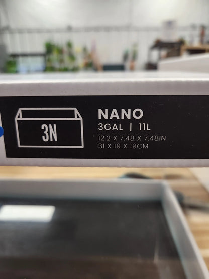 UNS Nano Rimless Glass Aquarium – ultra-clear low-iron glass tank with rimless design, ideal for aquascaping and shrimp tanks.